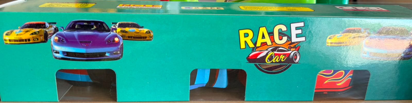 RACE CAR
